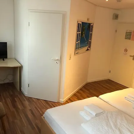 Hotel Kriftelerhof *