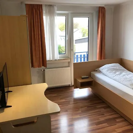 Hotel Kriftelerhof *