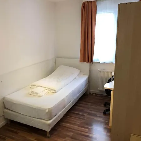 Hotel Kriftelerhof *