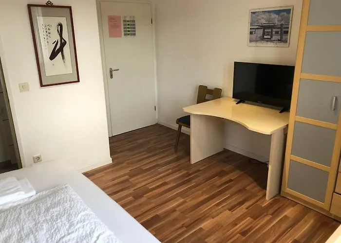 Hotel Kriftelerhof *