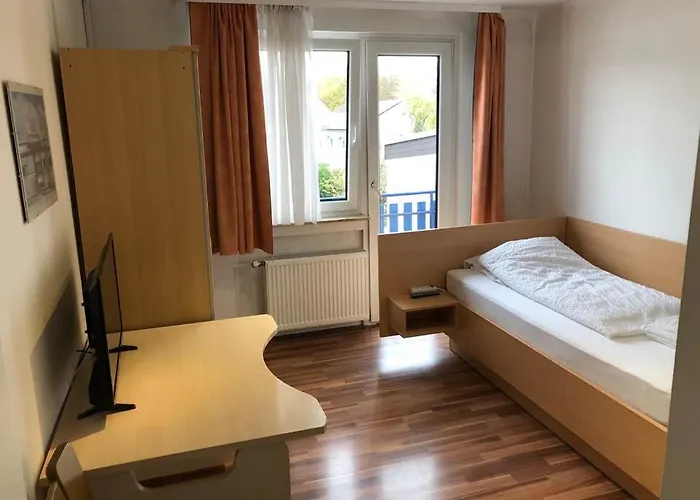 Hotel Kriftelerhof *